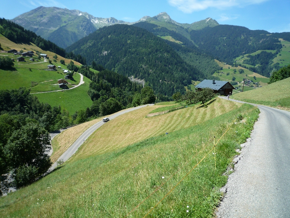 Anstieg Col du Pre.jpg